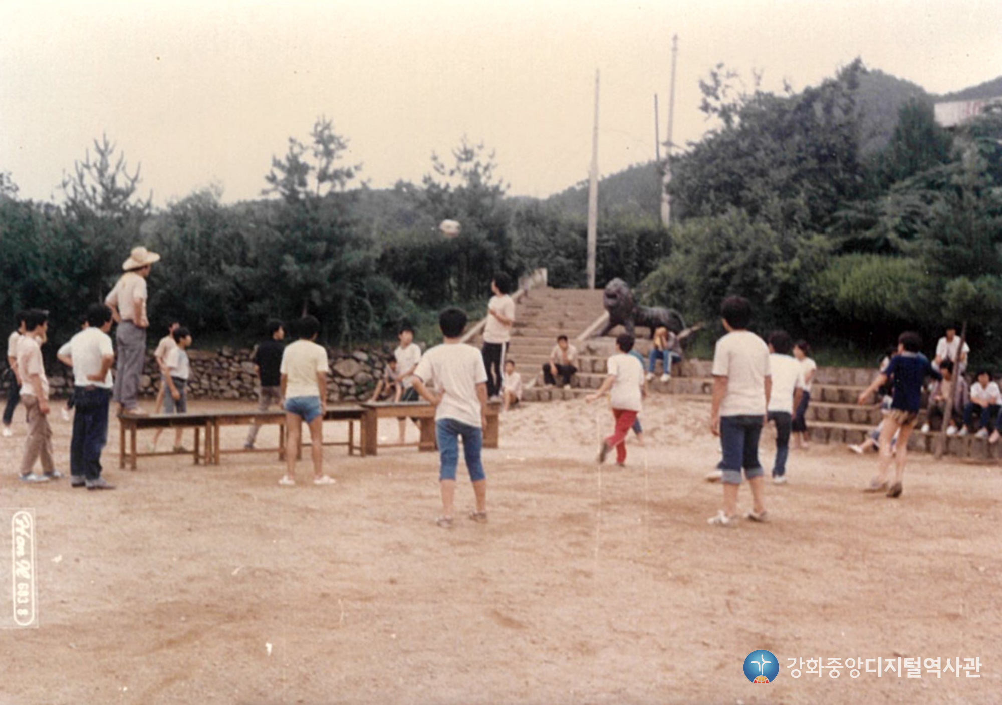 batch_1983_007.jpg