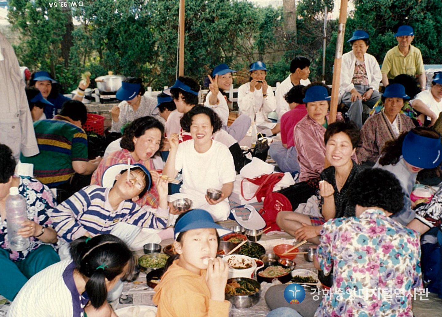 1993_004.jpg