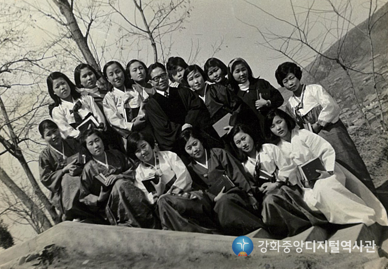 1960_008.jpg