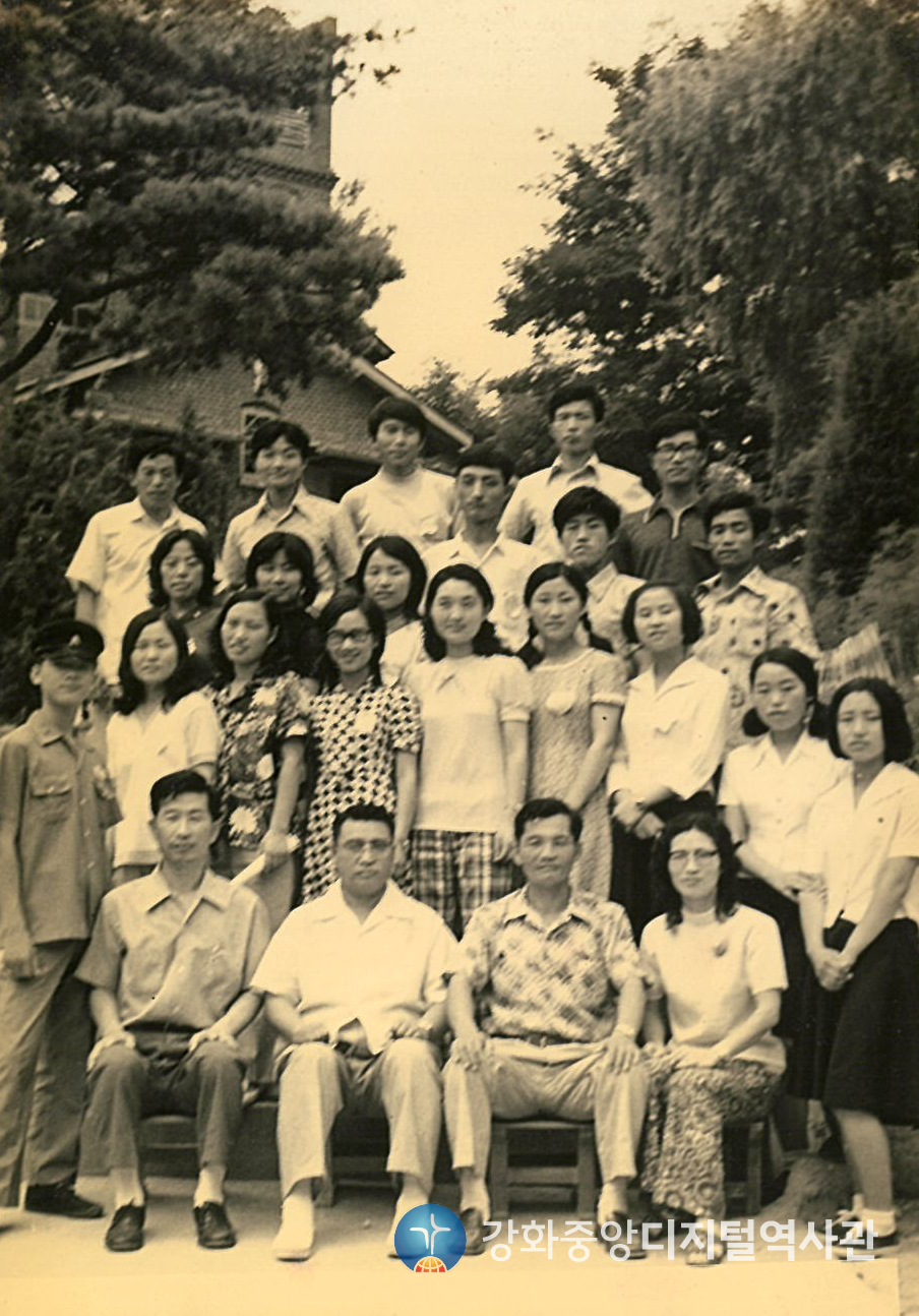 1974_001.jpg