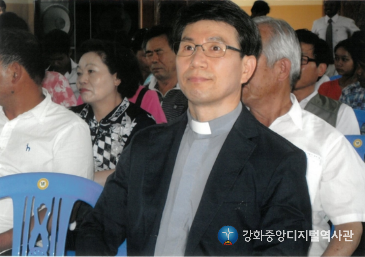 쁘레이뱅교회 봉헌식, 강화중앙교회(장영철 목사)-2013. 6. 12.png
