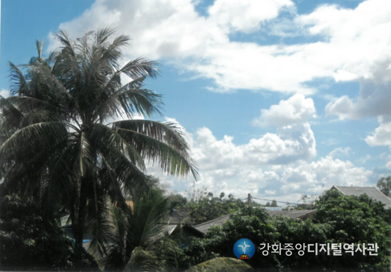 쁘레이벵교회 봉헌식 날씨_2013. 6. 12.png