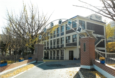 덕신고등학교 전경(2).jpg