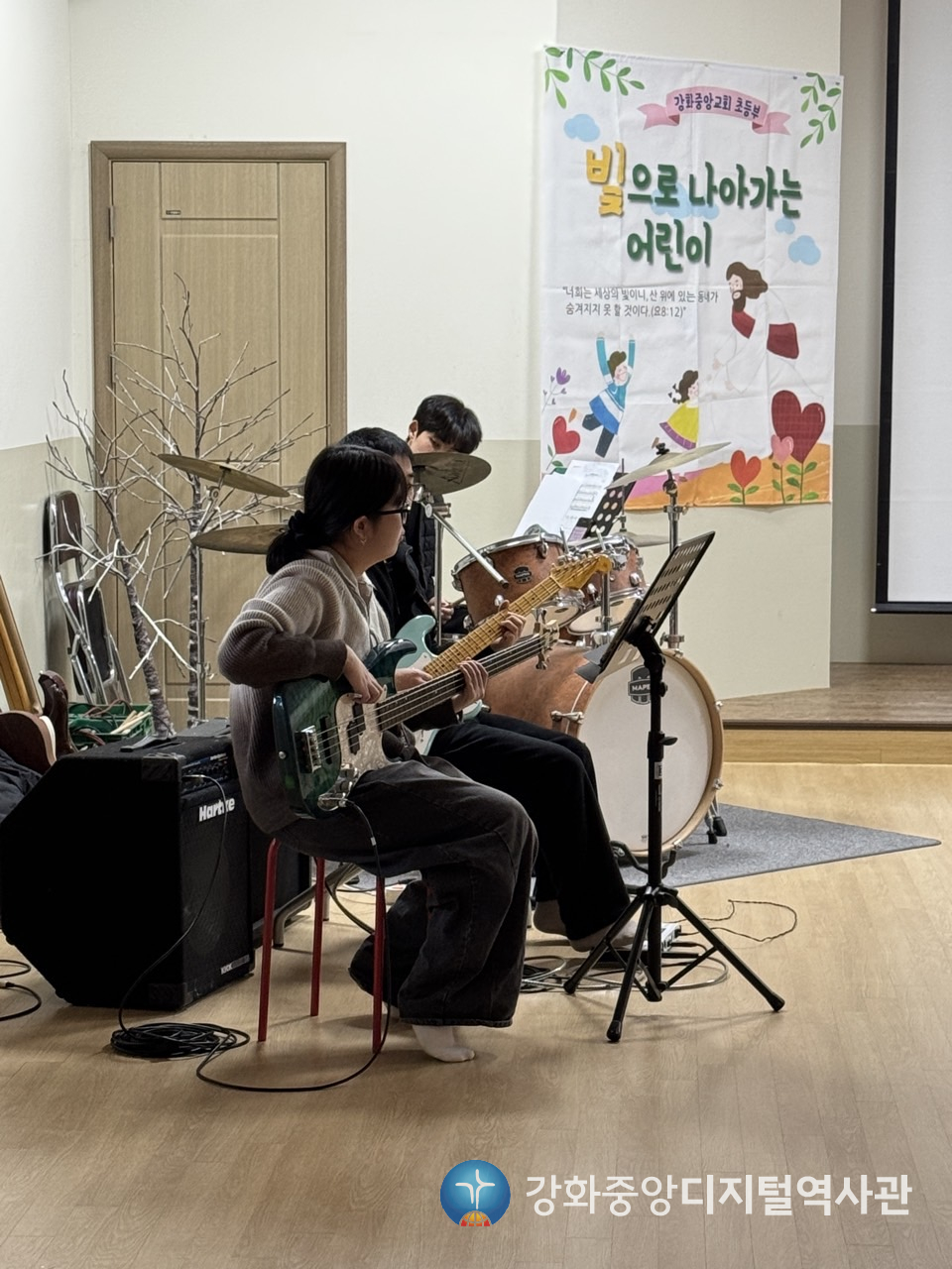 강화중앙교회 청년부-2025 신입생환영회-66398578086.jpg