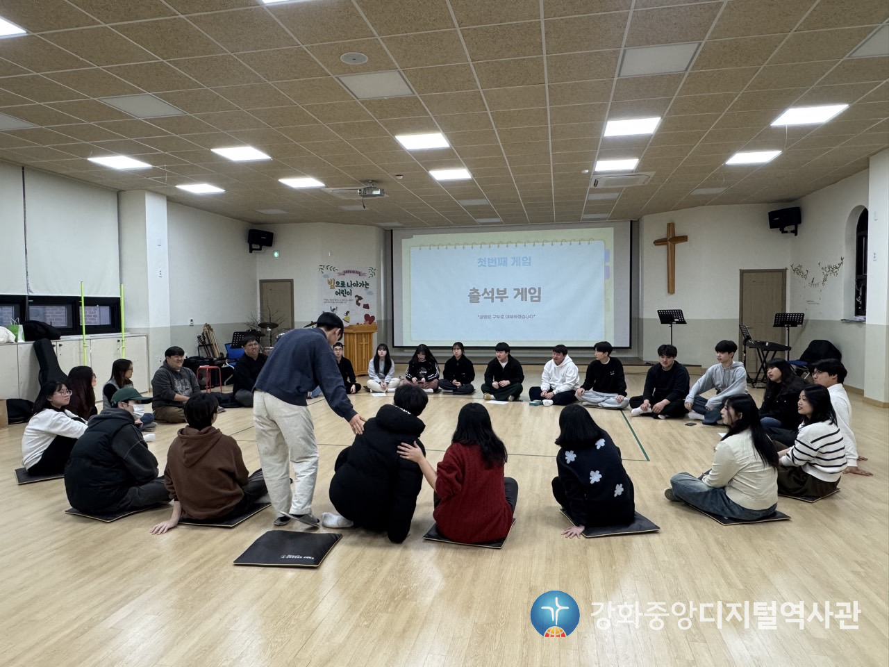 강화중앙교회 청년부-2025 신입생환영회-66398578100.jpg